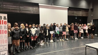 Journée de la jupe au lycée Giocante - 8 mars