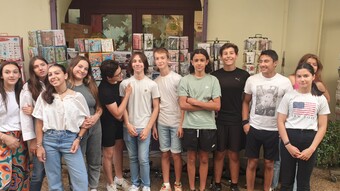 Jeunes en librairie - Clg Laetitia